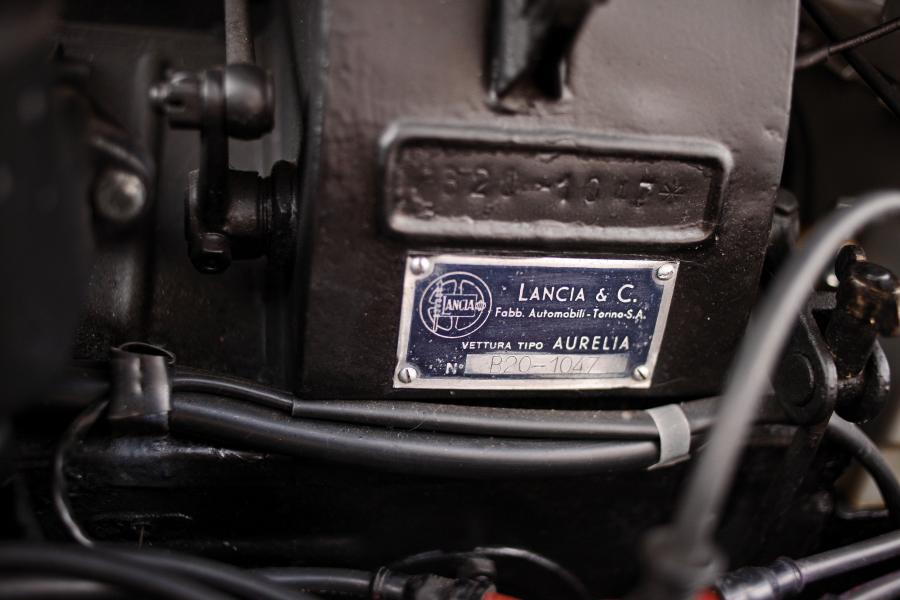  Lancia Aurelia B20 GT Coupe 1951 года  (фото 15 из 21)